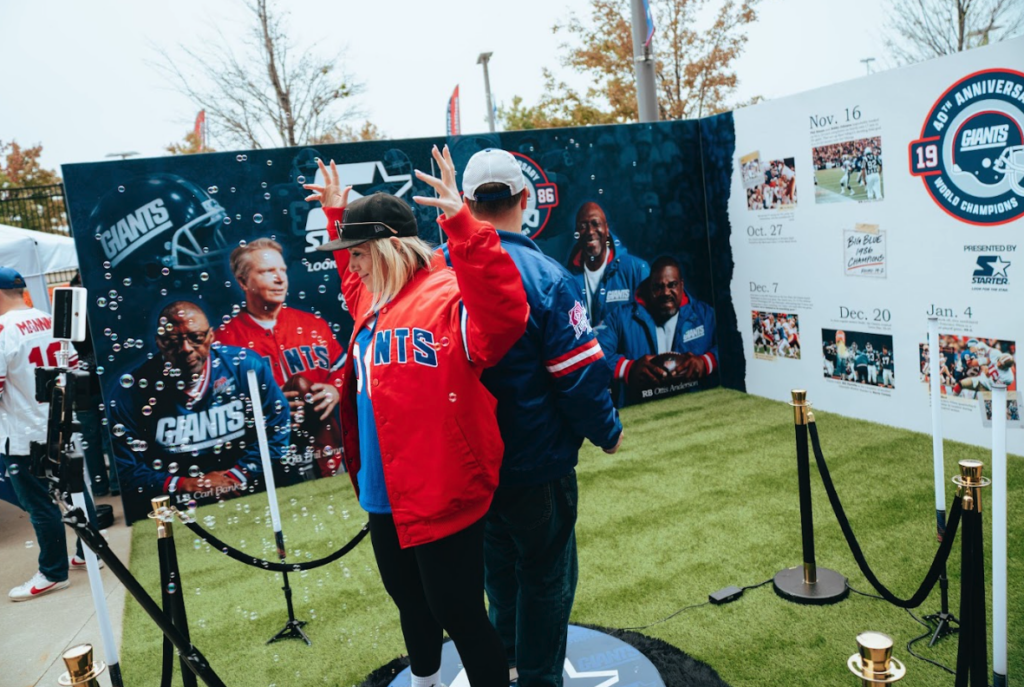 New York Giants fans celebrating the 40th anniversary of the New York Giants championship